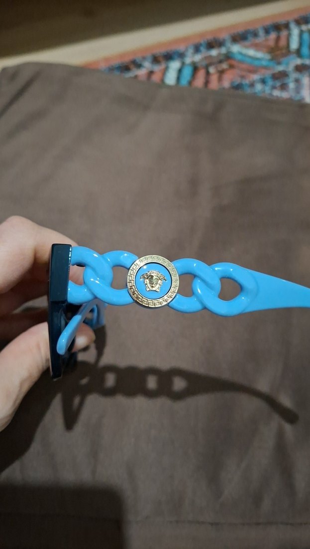 Şeffaf Koyu Mavi Kadın Güneş Gözlüğü - Görsel 4