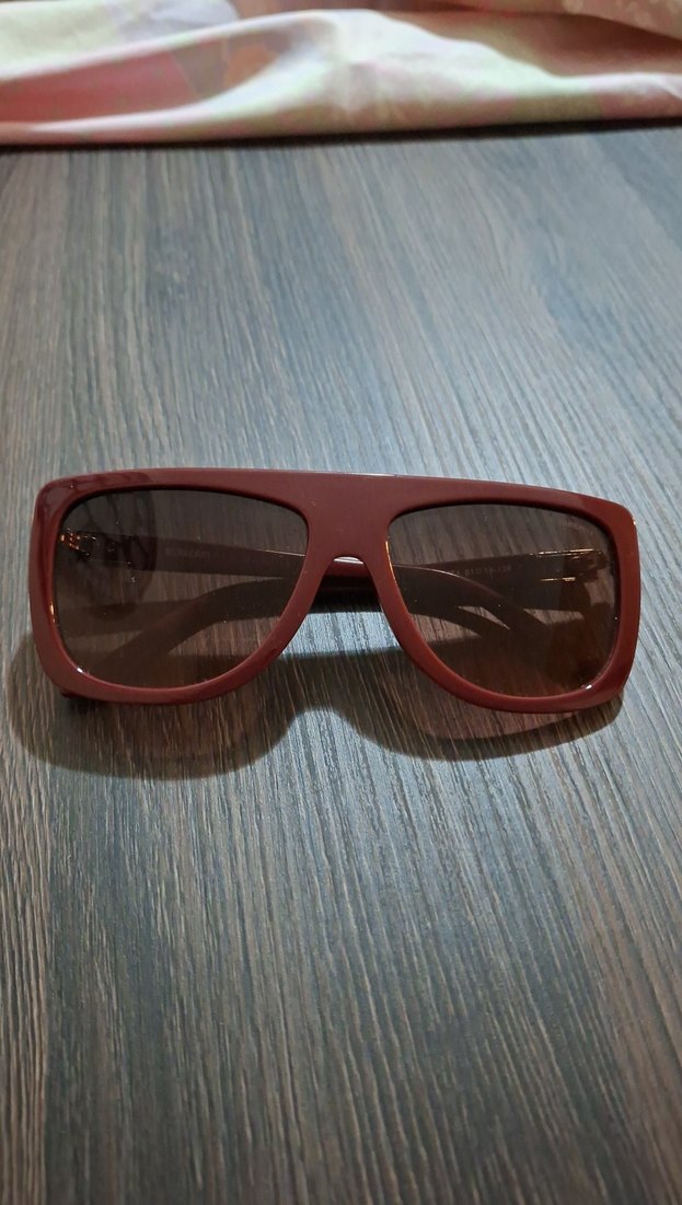 Bordo Minimalist Kadın Güneş Gözlüğü - Görsel 2