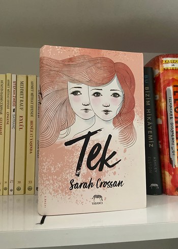 Tek - Sarah Crossan