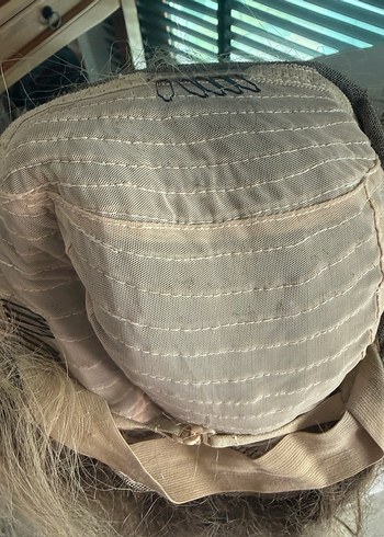 Bej Tüylü Avant-Garde Kadın Saç Aksesuarı - Görsel 4