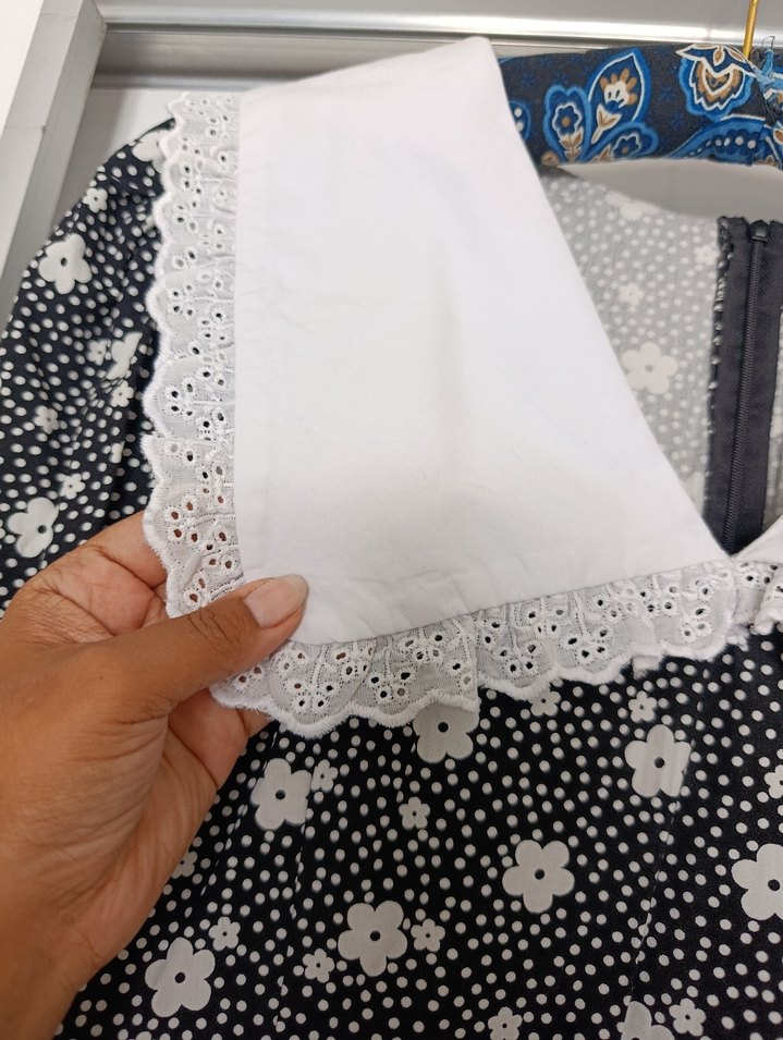 Dantel Yakalı Midi Baskılı Kadın Elbise - Görsel 3