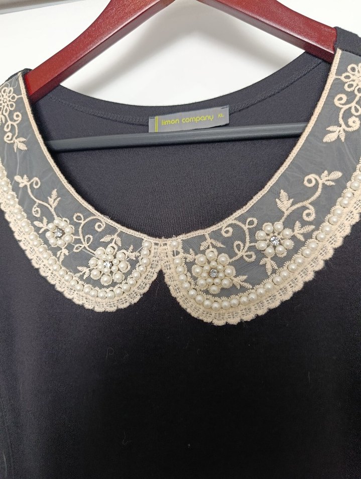 Dantel Yakalı Siyah Midi Elbise - Görsel 4