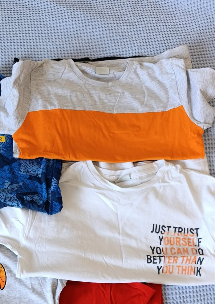 Erkek Çocuk Renkli Baskılı Kısa Kollu Tişört - Görsel 2