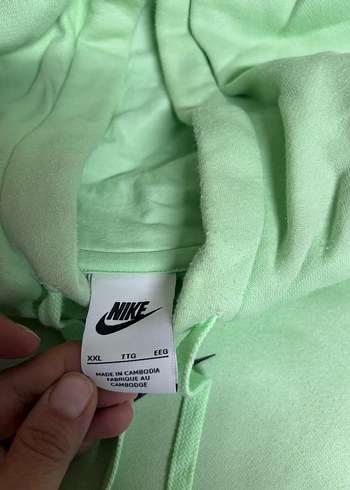 Kadın Yeşil Kapüşonlu Sweatshirt - Görsel 3