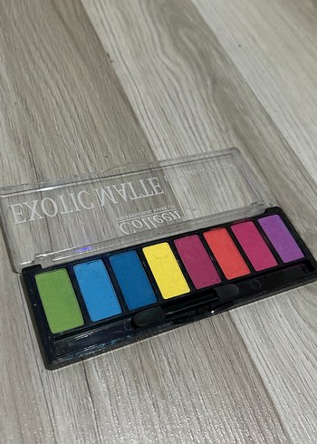 Colleen Exotic Matte Çok Renkli Göz Farı Paleti - Görsel 3