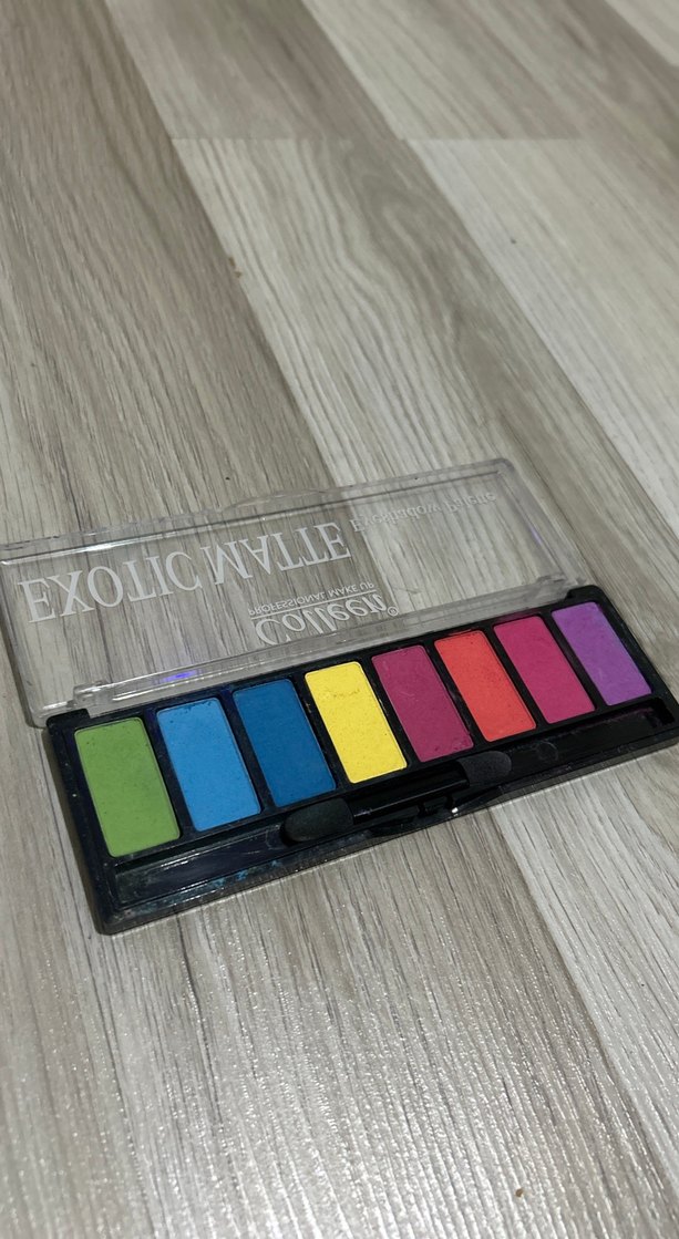 Colleen Exotic Matte Çok Renkli Göz Farı Paleti - Görsel 3