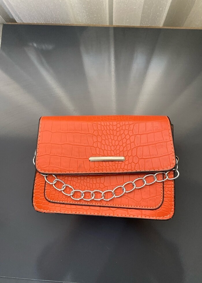 Turuncu çanta - Görsel 2