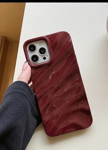 IP13 Yumuşak Silikon Dalga Şekilli Kılıf 