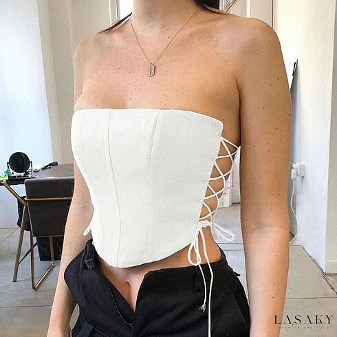 beyaz korse bağcıklı trendyol vintage büstiyer