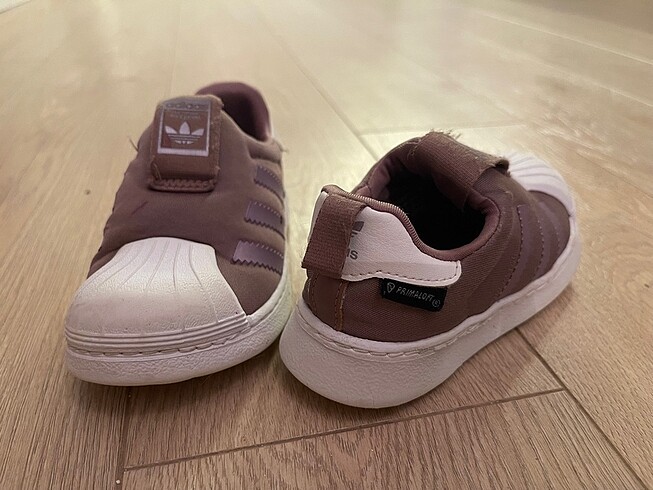 Adidas spor ayakkabı