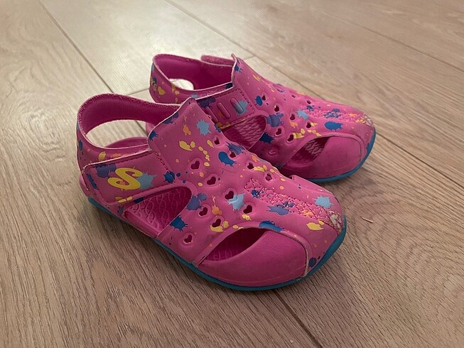 Skechers çocuk sandalet