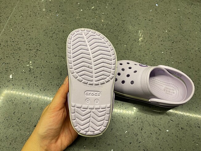 24 Beden Crocs terlik