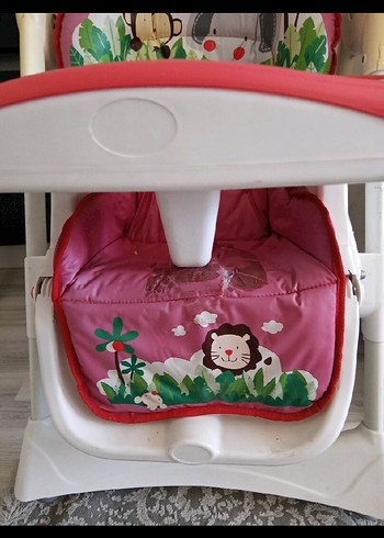 Pembe Desenli Bebek Mama Sandalyesi