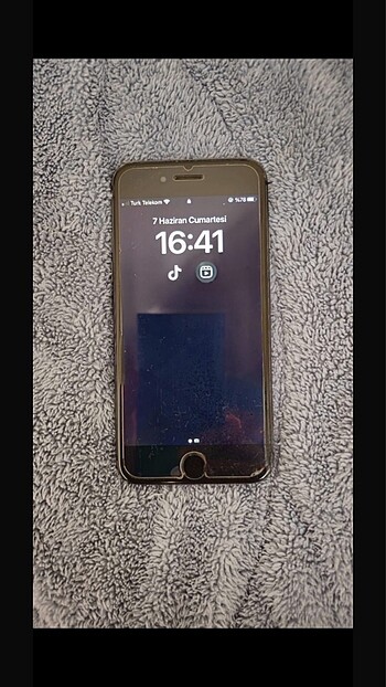 İPhone 8 siyah pil sağlığı 100 64 gb