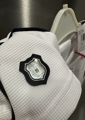 2025-2026 Beşiktaş İmzalı Erkek Forma - Görsel 5