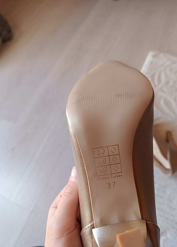 Kadın topuklu ayakkabı  - Görsel 2