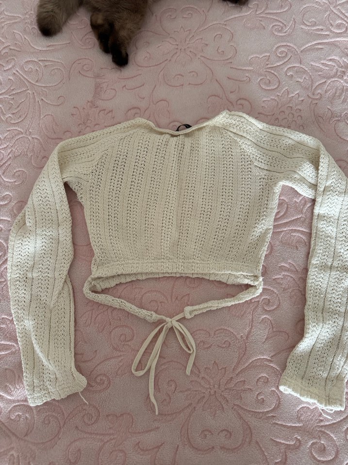 Beyaz Örgü Uzun Kollu Kadın crop kazak - Görsel 2