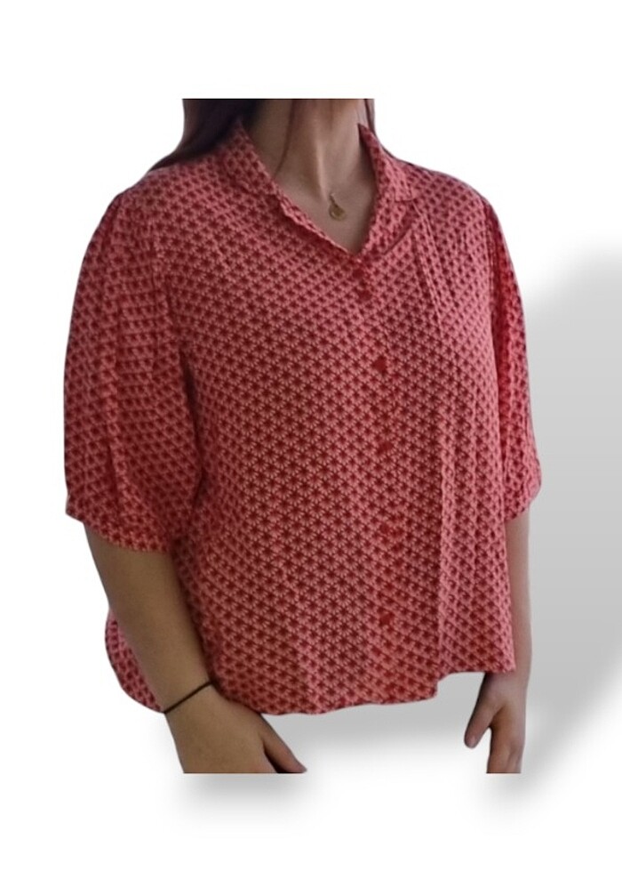 Kırmızı Desenli Regular Fit Polo Yaka Kısa Kollu Gömlek  - Görsel 2