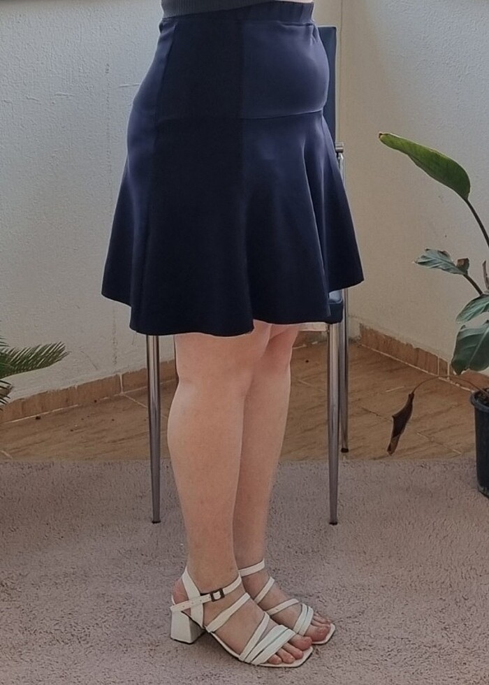 Normal Kamalı Lacivert Beli Lastikli Kısa Etek - Görsel 2