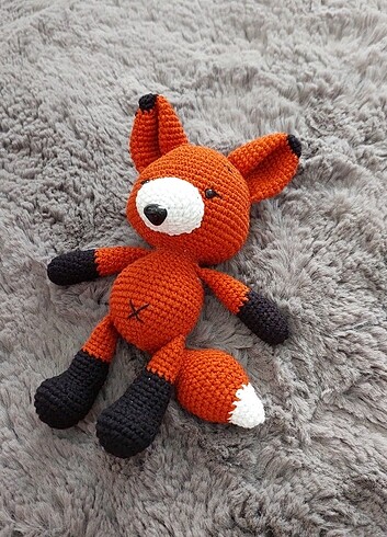 Amigurumi tilki