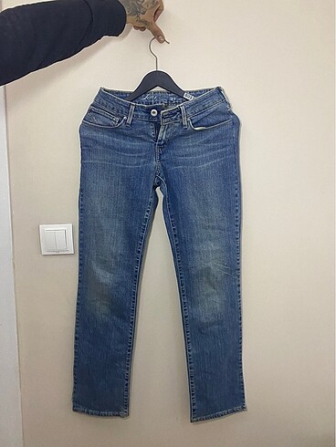Levis kot pantolon