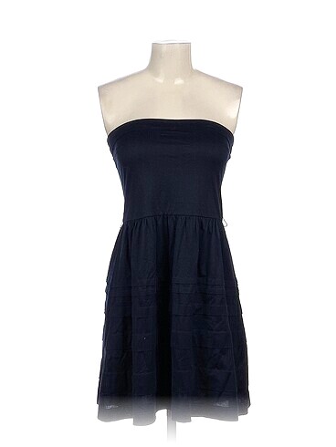 PreLoved Kısa Elbise %70 İndirimli.