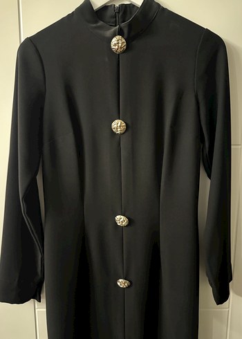 Düğmeli Siyah midi gold düğmeli elbise - Görsel 3