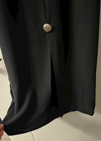Düğmeli Siyah midi gold düğmeli elbise - Görsel 4
