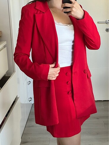 Kırmızı blazer ceket