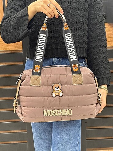  Beden MOSCHINO SALAŞ NEW BAG