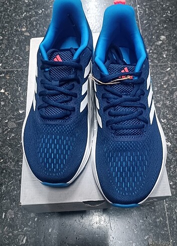 37 Beden Adidas spor ayakkabı 38 numara