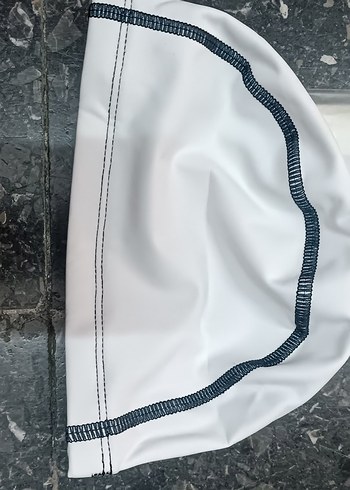 Speedo Junior Beyaz Baskılı Yüzücü Bonesi - Görsel 3