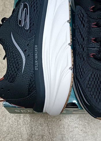 Skechers D'LUX WALKER  Spor Ayakkabı - Görsel 2