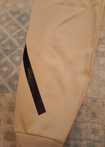 adidayBej Erkek Sporcu Fermuarlı Eşofman Altı - Görsel 4