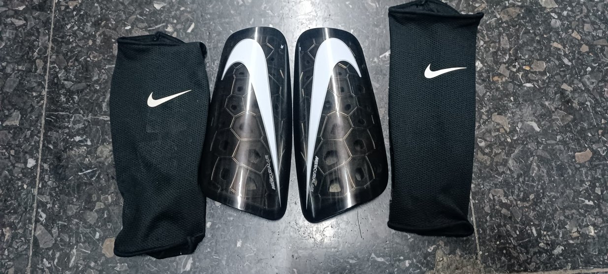 Nike tekmelik M beden - Görsel 2