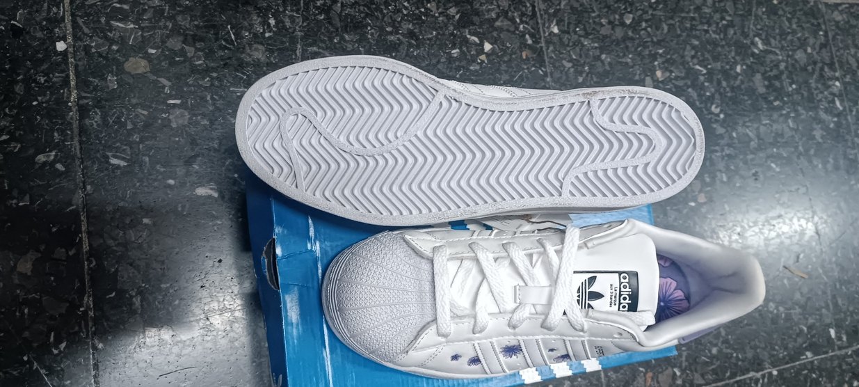 Beyaz Adidas Desenli Bağcıklı Kadın Spor Ayakkabı - Görsel 3