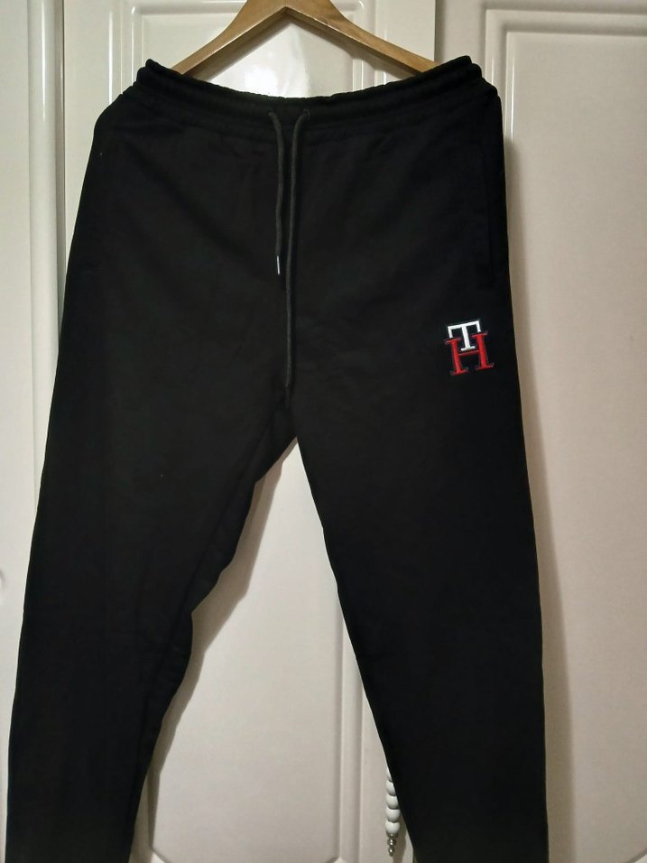 Erkek Siyah Fermuarlı Kapüşonlu Eşofman Takımı - Görsel 3