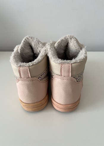 Kızlar için Pembe Desenli Cırt Cırtlı Bot - Görsel 4