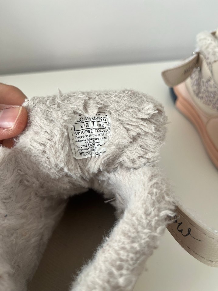 Kızlar için Pembe Desenli Cırt Cırtlı Bot - Görsel 5