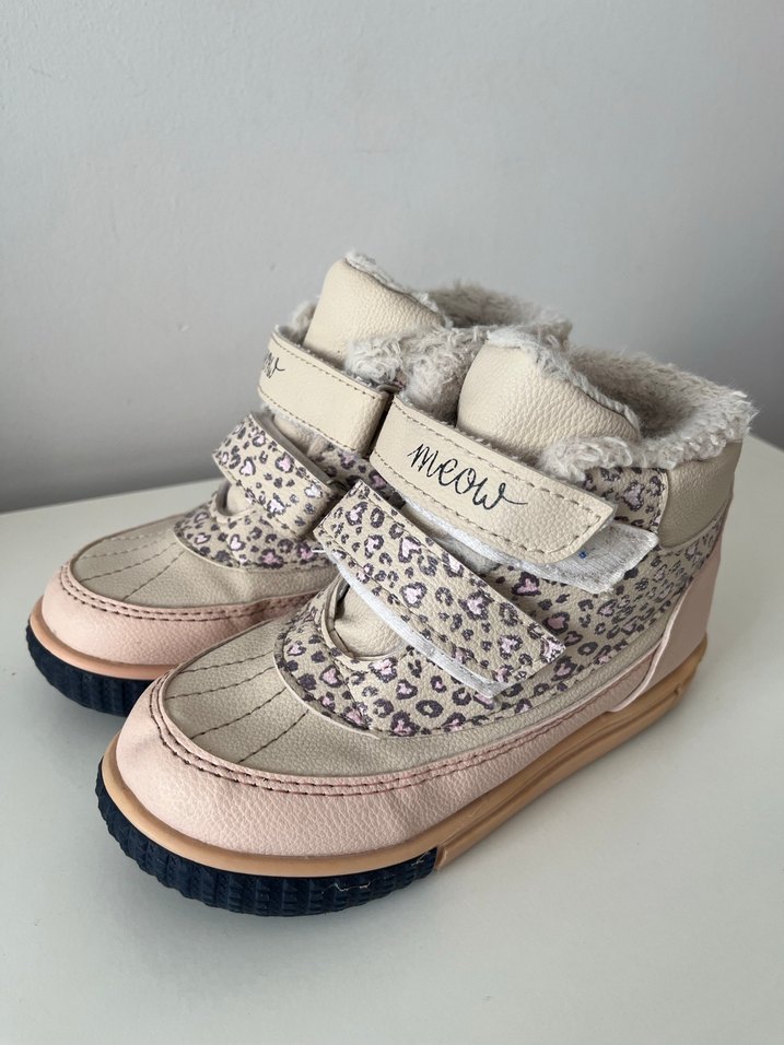 Kızlar için Pembe Desenli Cırt Cırtlı Bot - Görsel 2