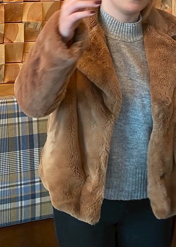 Pull and Bear Kahverengi Kadın Kürk Mont - Görsel 7