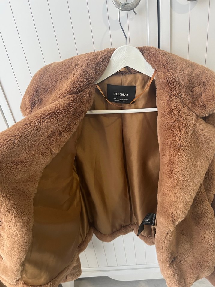 Pull and Bear Kahverengi Kadın Kürk Mont - Görsel 4