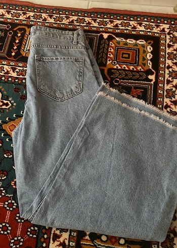 28 Beden Gri Bol Kesim Bağcıklı Kadın Kot Pantolon