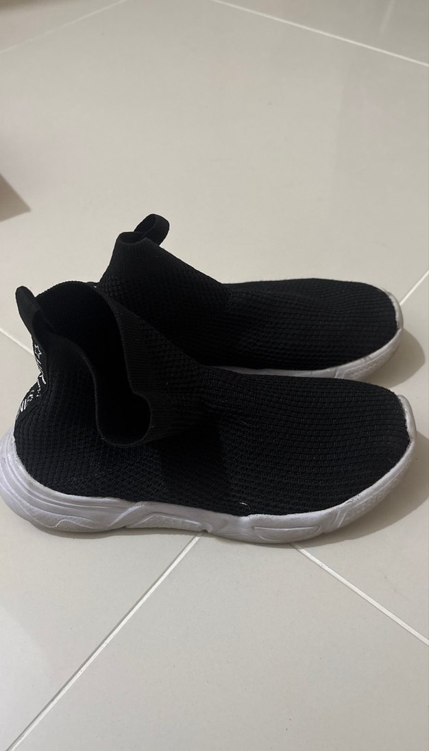 Siyah streç Spor Ayakkabı - Görsel 2