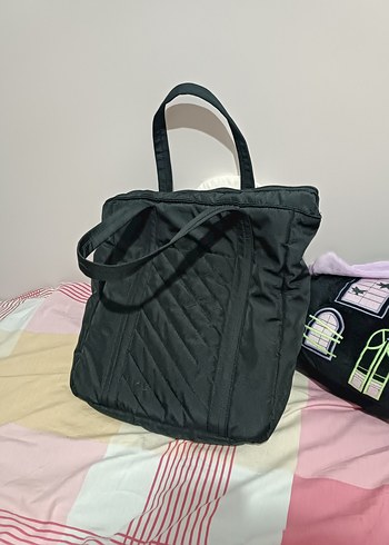 Siyah kapitone çanta - Görsel 2