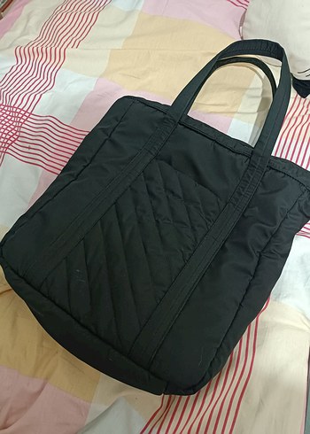 Siyah kapitone çanta - Görsel 3