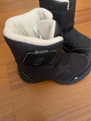 Decathlon Decathlon kar botu