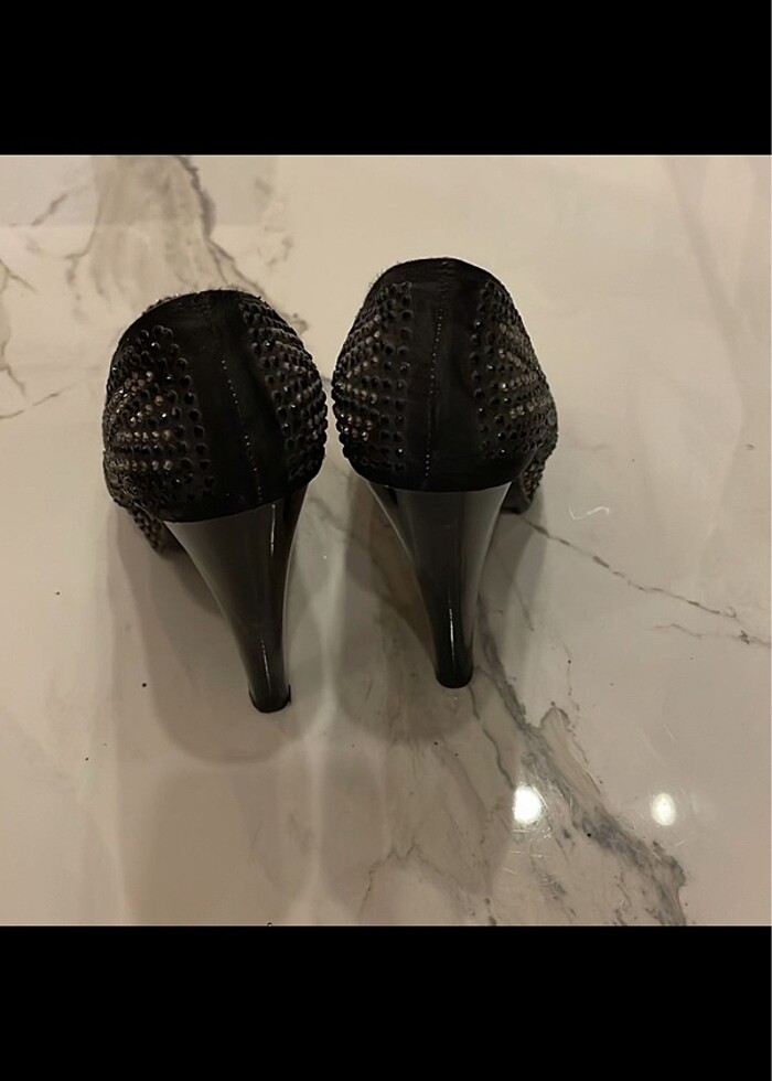 Siyah taşlı 36 no yeni ayakkabı - Görsel 4