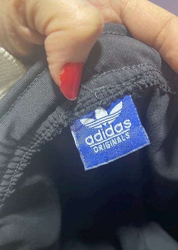 10 Yaş Beden Erkek Siyah Adidas Fermuarlı Eşofman Altı