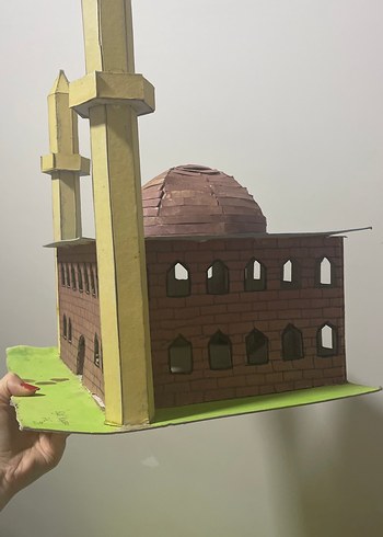 Pastel Kahverengi Minareli Maket - Görsel 3